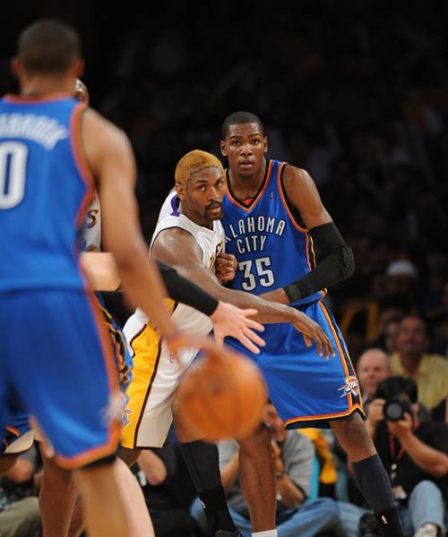 她的进攻覆 她的进攻覆